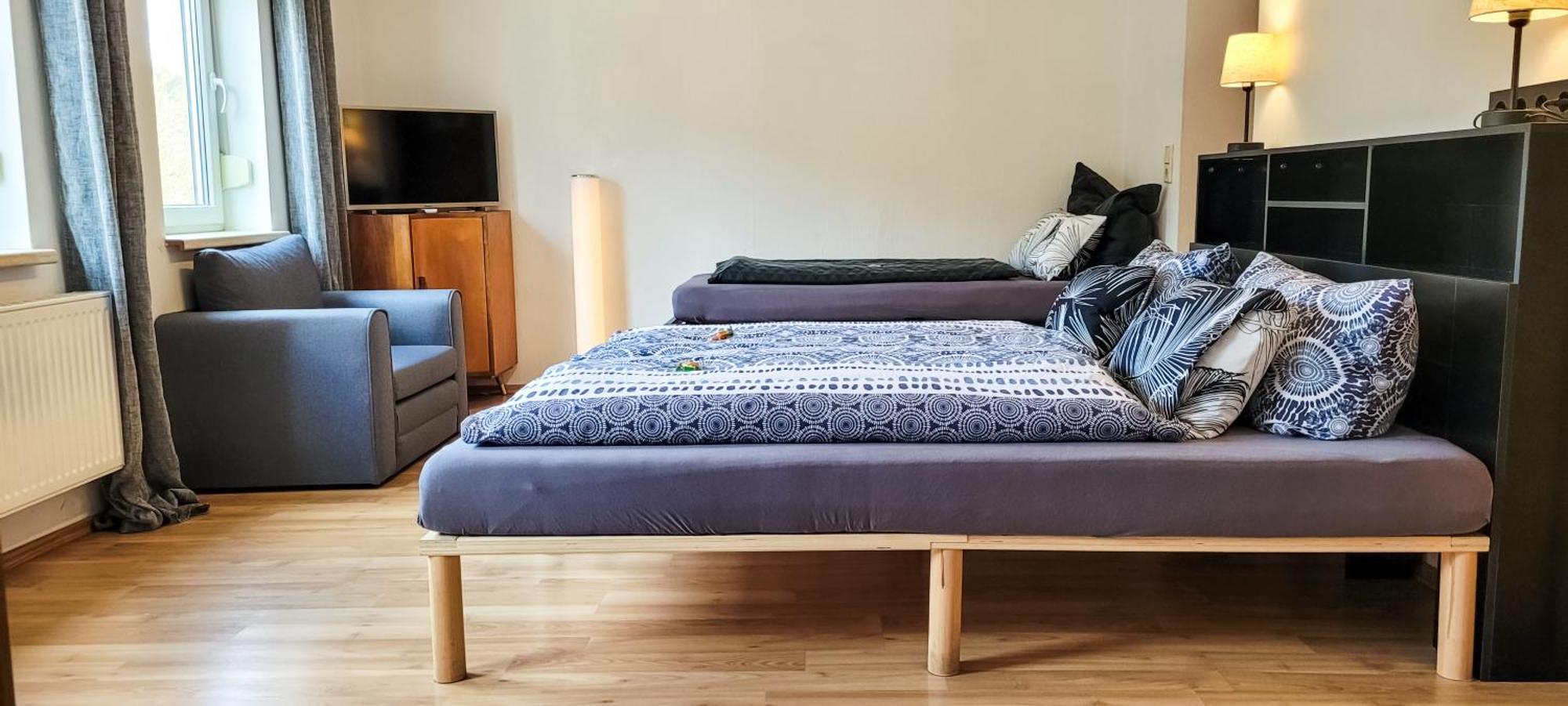 Suhl - Ihre Erholsame Arbeiterwohnung In Zentrumnaehe Esterno foto